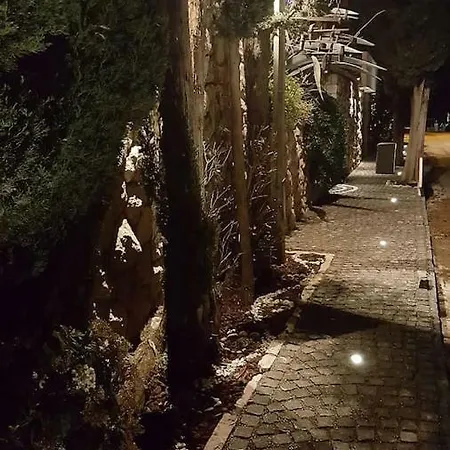 Apartman Cave With Parking & Close To The Beach